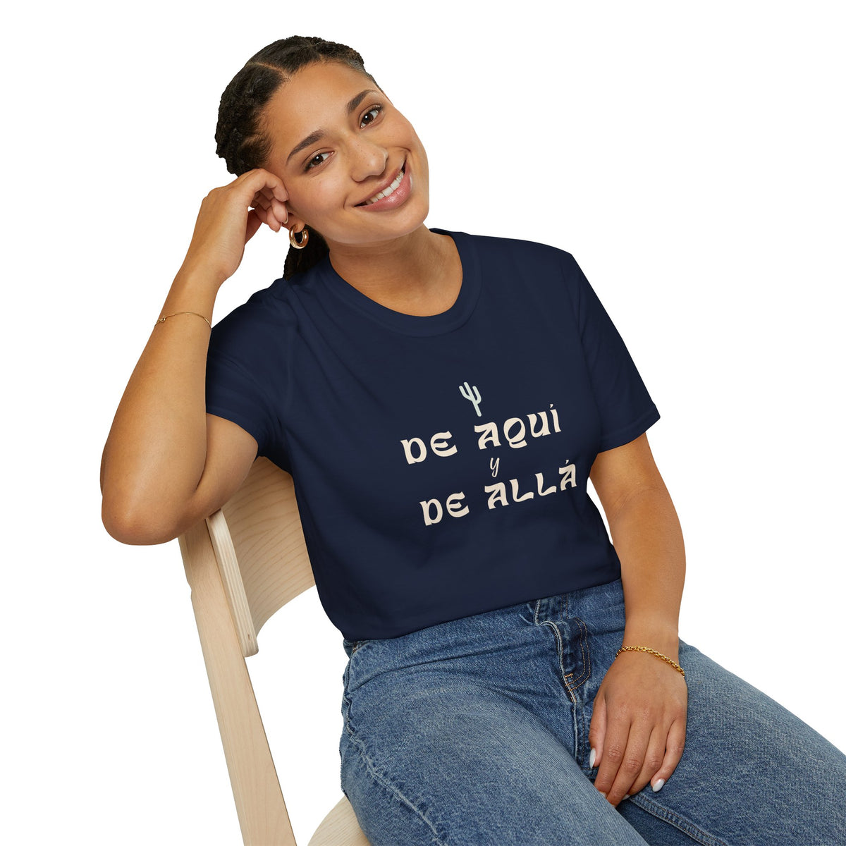 De Aquí y De Allá T-Shirt